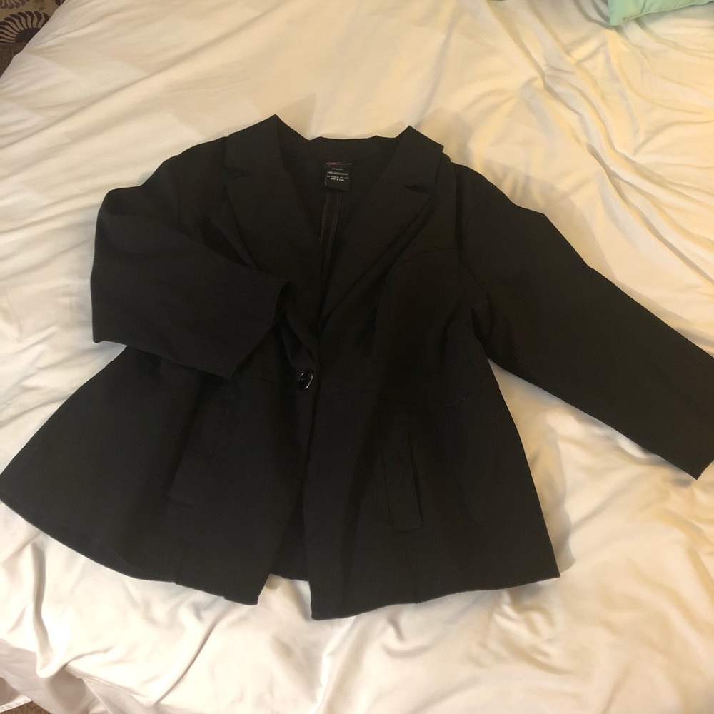 TORRID BLACK STRETCH BLAZER